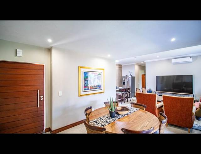 2 BEDROOM TOWNHOUSE FOR SALE IN RETIRE AT MIDSTREAM